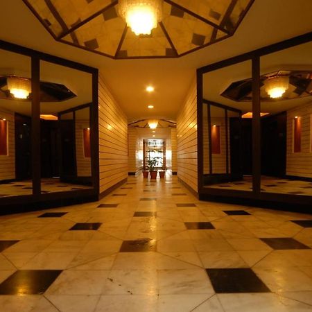 Hotel Arif Castle, Нейнитал Екстериор снимка